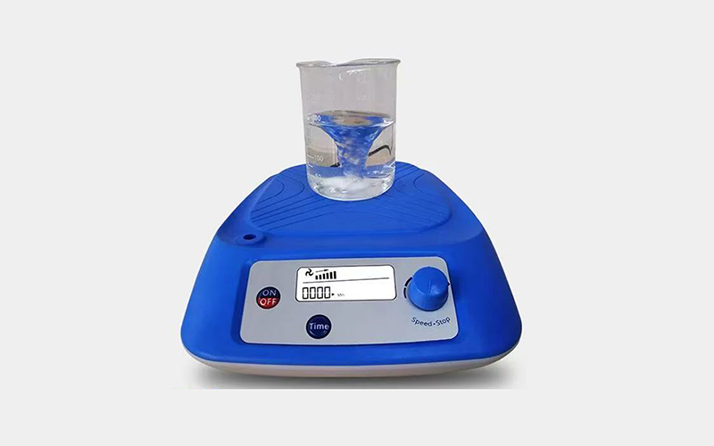 Magnetic stirrers (4) Magnetic stirrers (4)